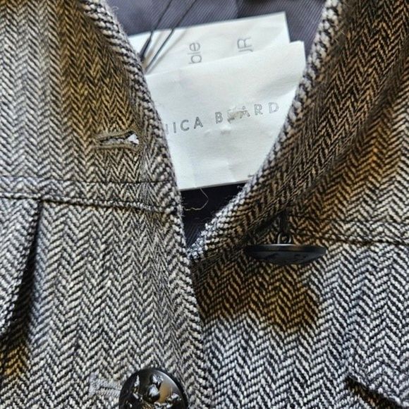 Veronica  Beard Burke Herringbone Cropped Jacket 100% Wool 100% Faux Fur - Picture 15 of 16